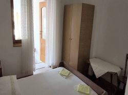 Apartmani Barun  Starigrad (Paklenica)