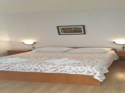 Apartmani Bogdan Vodice